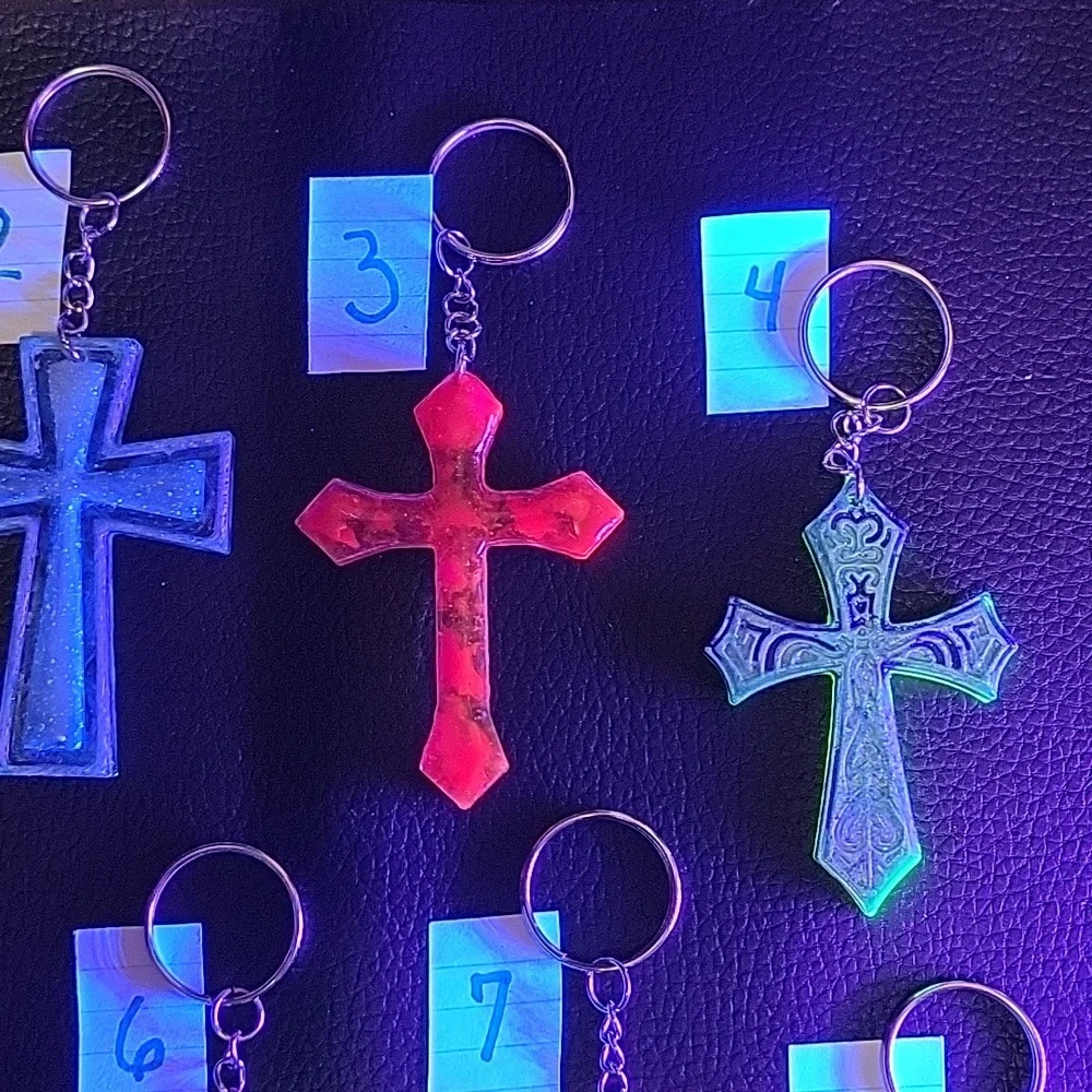 Handmade Cross Keychains - Picture 4 of 7